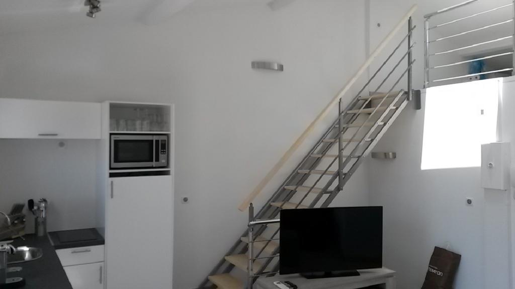 Апартаменты Safranier Townhouse Антиб Номер фото