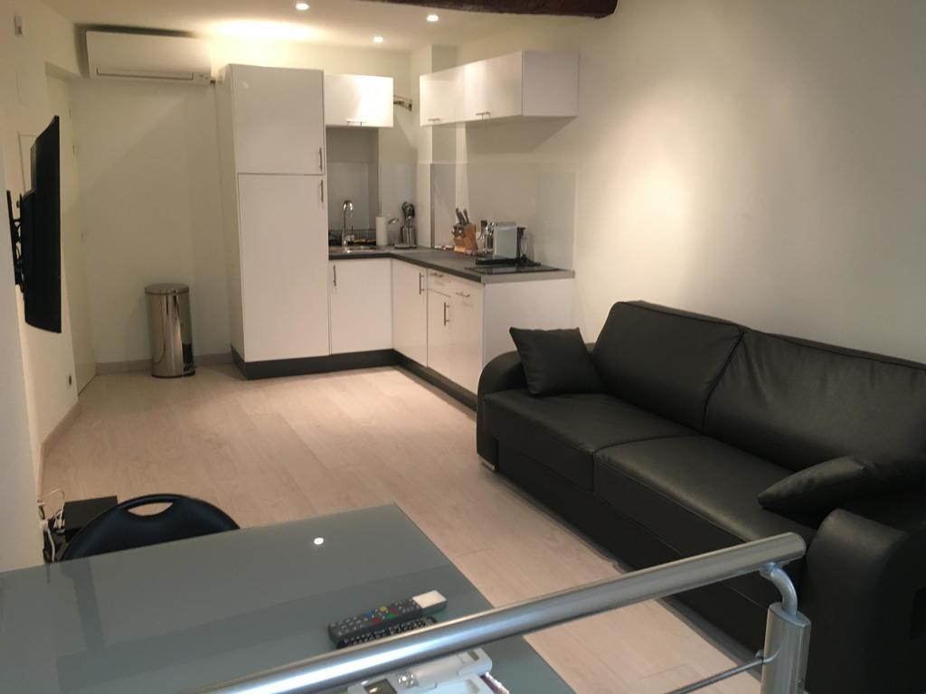 Апартаменты Safranier Townhouse Антиб Экстерьер фото